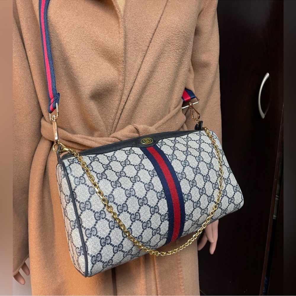 Authentic vintage Gucci web sherry line crossbody bag 89.02.017 (NW413)